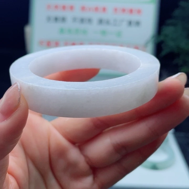 定制翡翠未镶嵌正