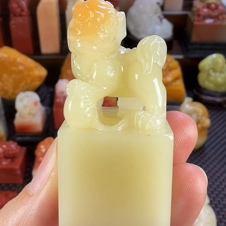 寿山石印石寿山结晶青黄芙蓉印章