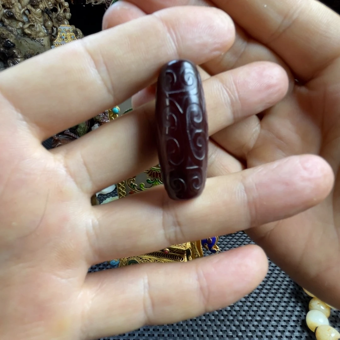 和田玉未镶嵌挂件一**金