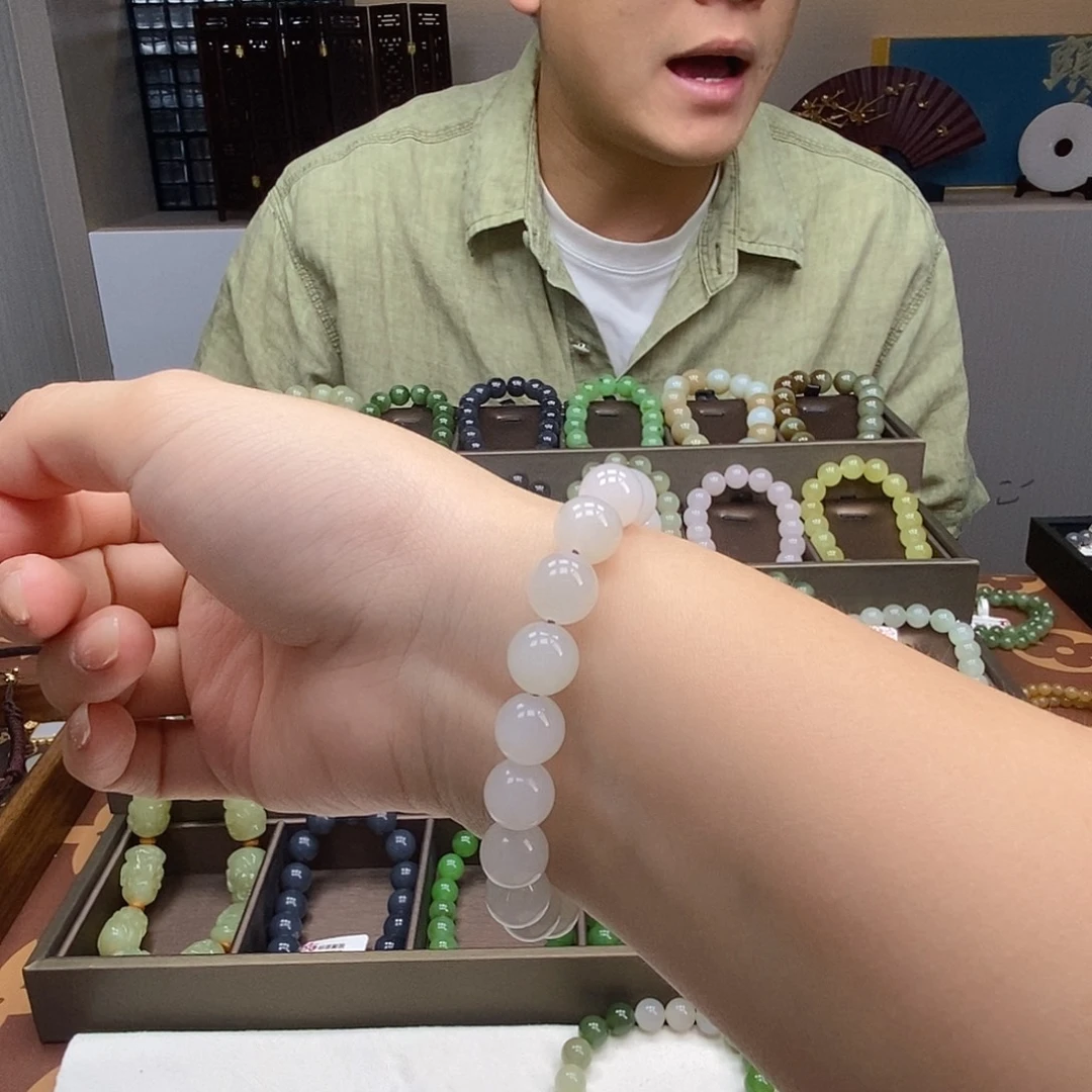 未镶嵌手串和田玉10mm烟紫