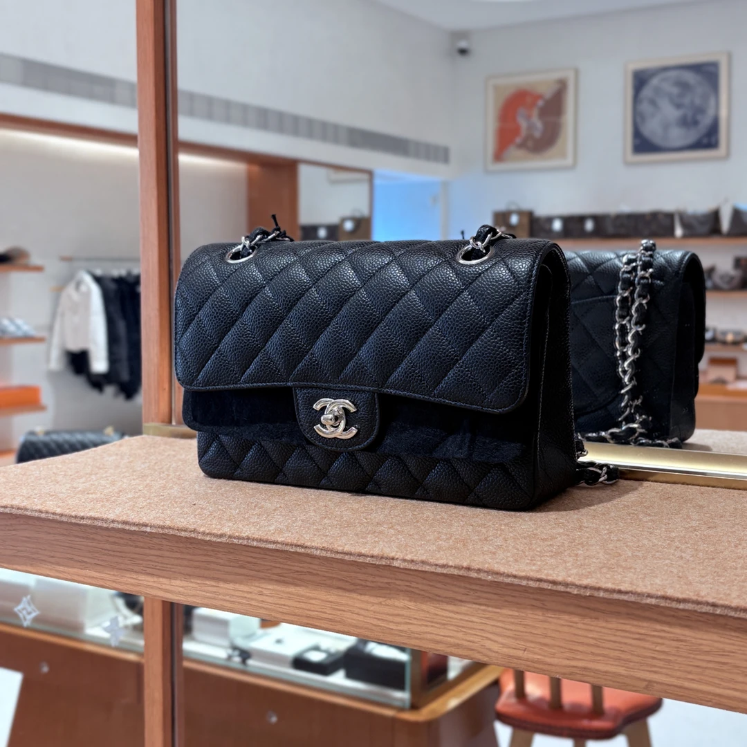 未使用 Chanel/香奈儿 chanel cf小号黑银14142155