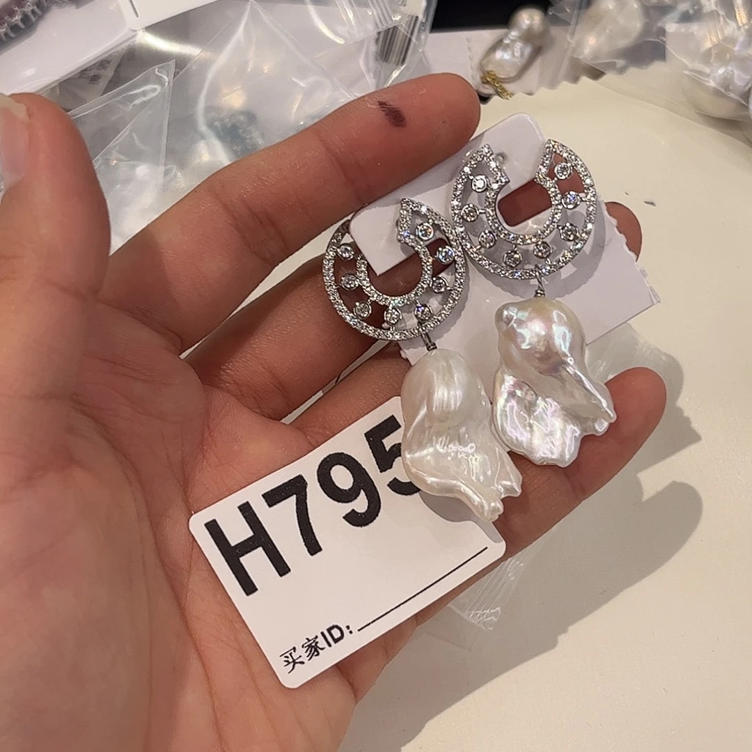 淡水珍珠耳饰合金
