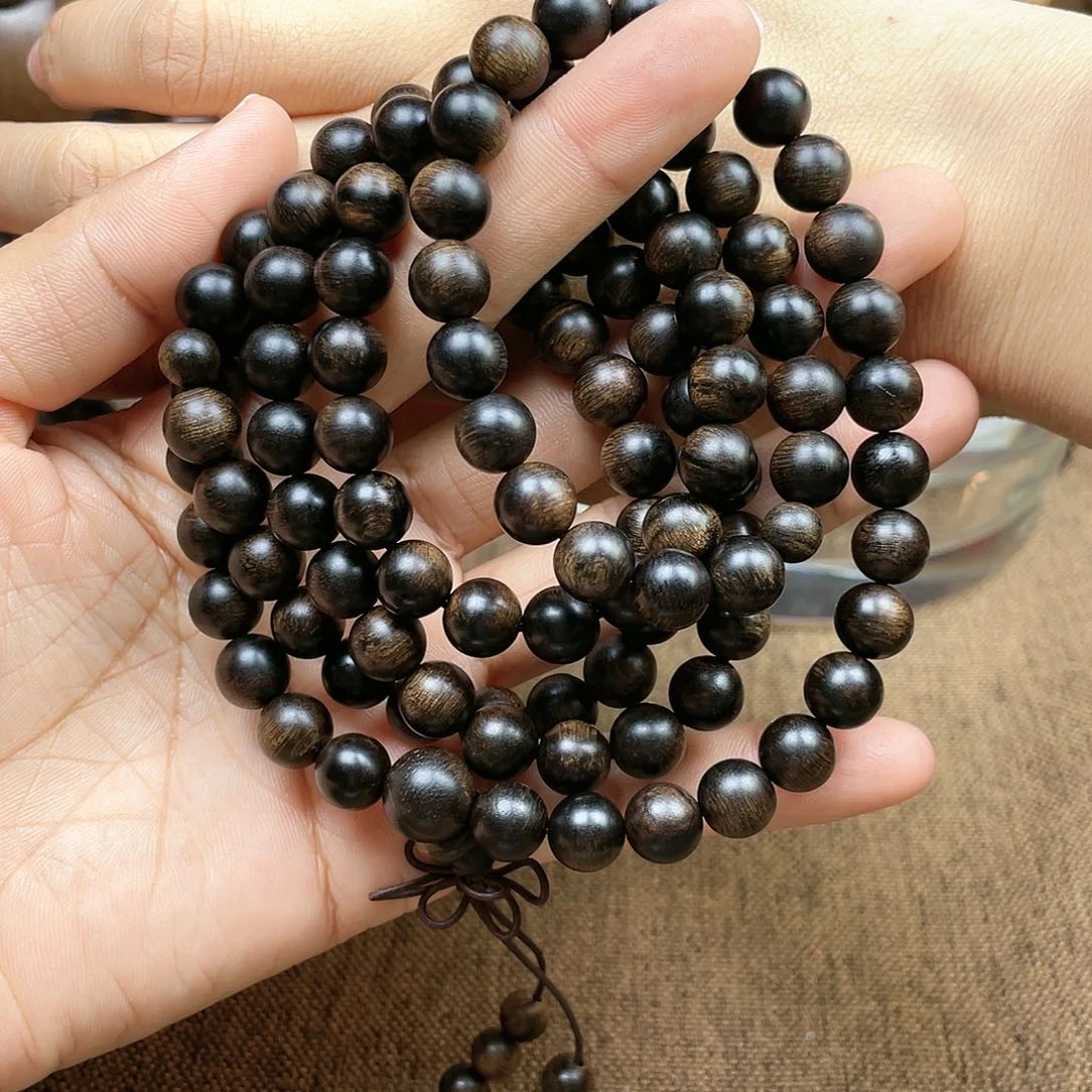 手串沉香?****越南芽庄白奇楠雷击瘿子瘤疤0.8×108