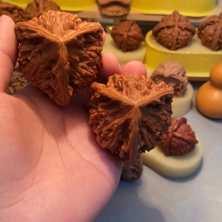 用***5文玩核桃吊坠nnnjnn