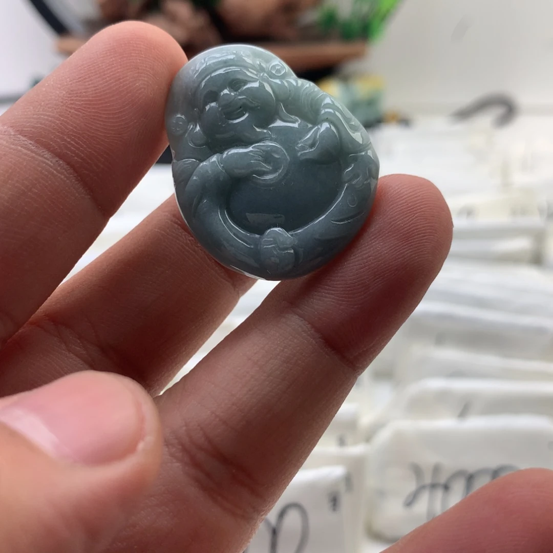 颈饰未镶嵌翡翠财神