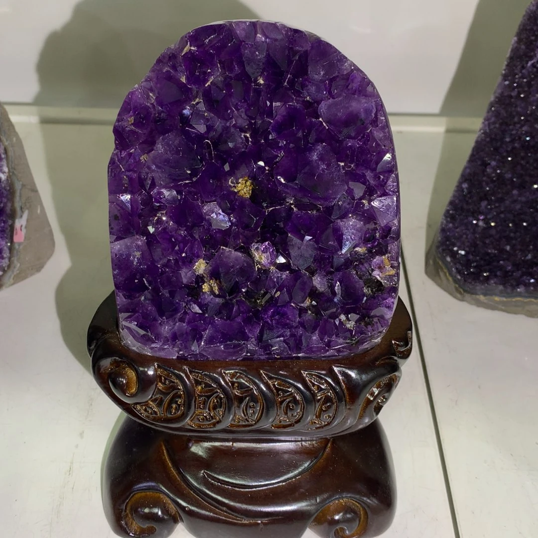 紫晶未镶嵌大型摆件（非配饰）