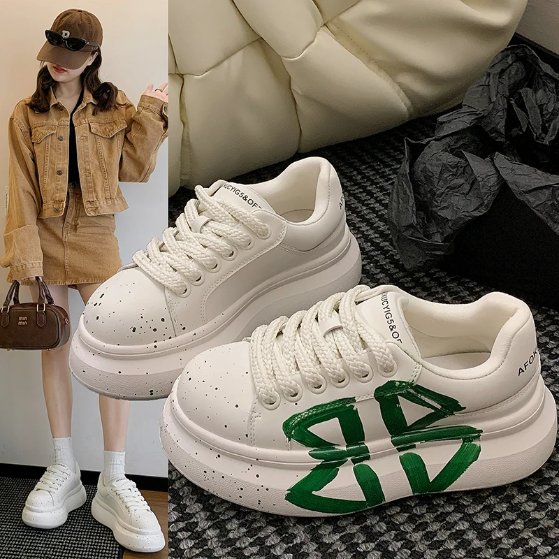 增高休闲鞋女士厚底防滑板鞋春季鞋子学生运动鞋