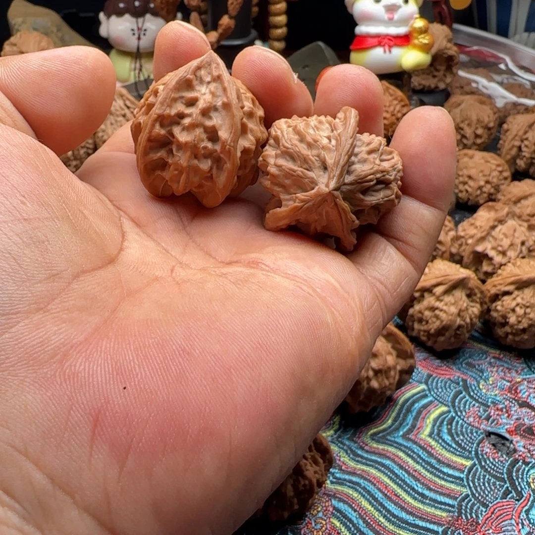 把件文玩核桃全品盘山三棱35