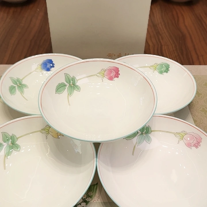 瓷片杯子杯子杯子水杯杯子水杯