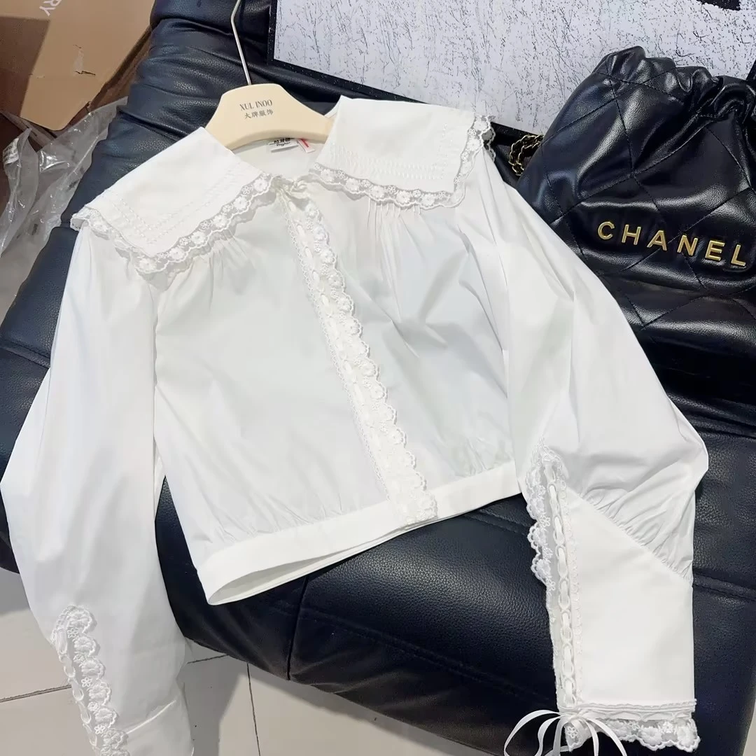 丨秋冬新款白色镂空蕾丝花边大翻领长袖衬衫 5592