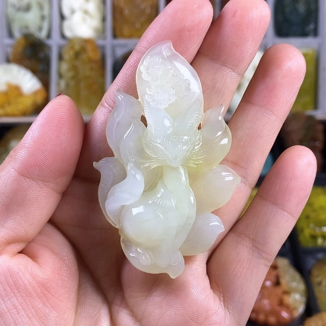 合金蛇纹石玉颈饰福**@