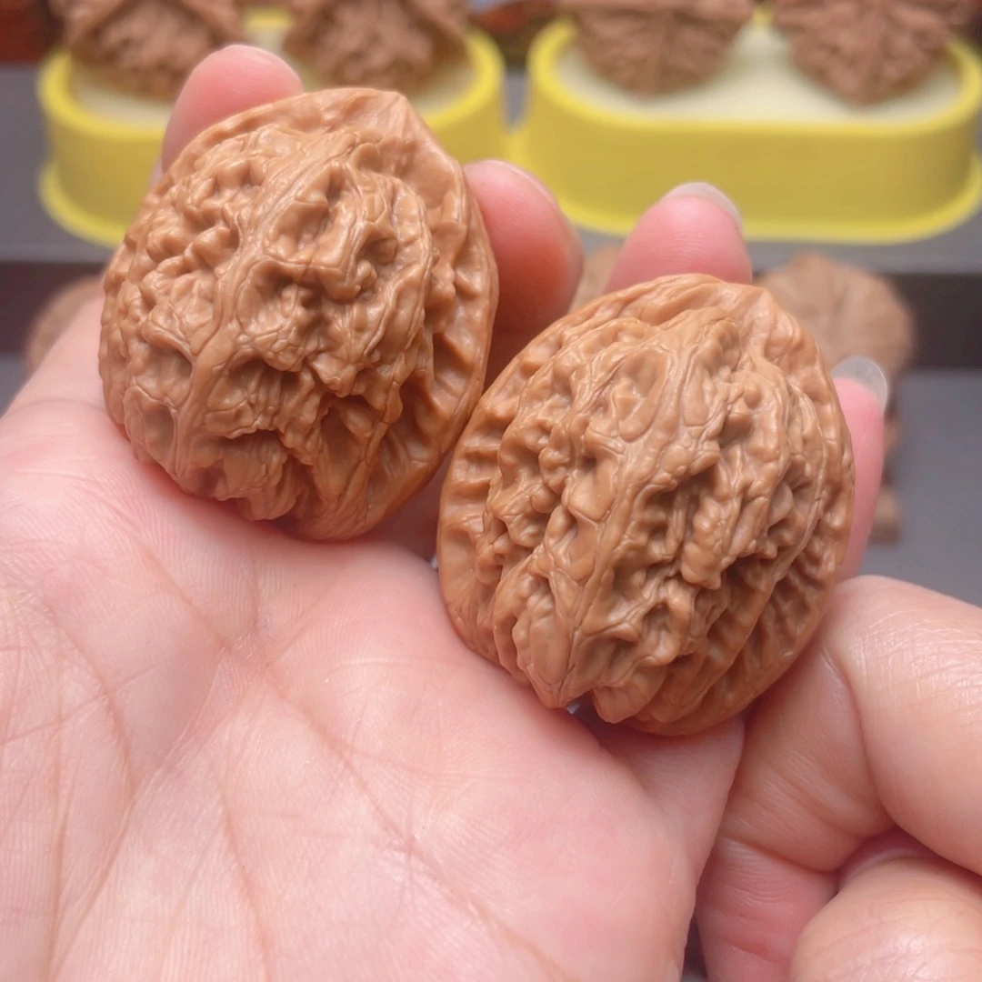 把件文玩核桃红锦鲤41