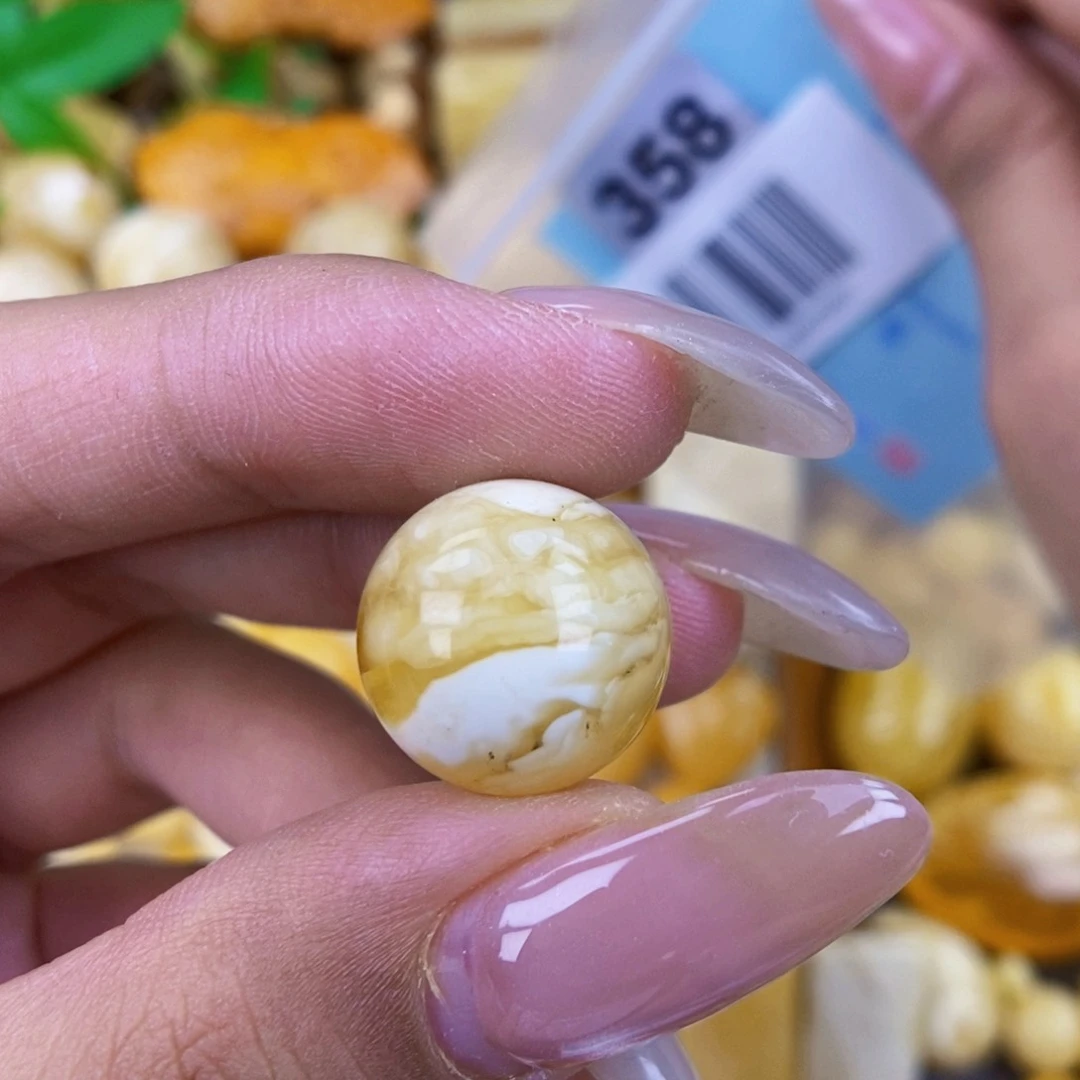 未镶嵌琥珀珠宝奇石15 粉