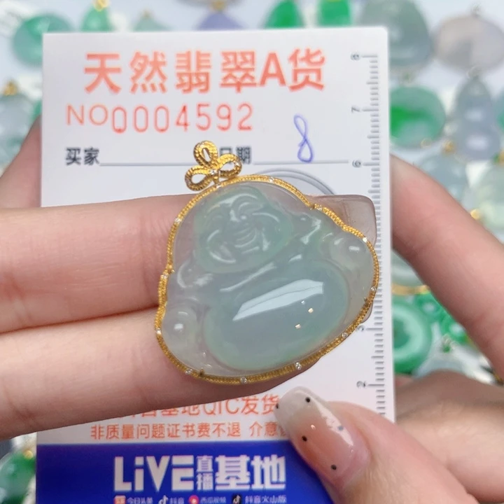 翡翠18K金镶嵌颈饰佛公
