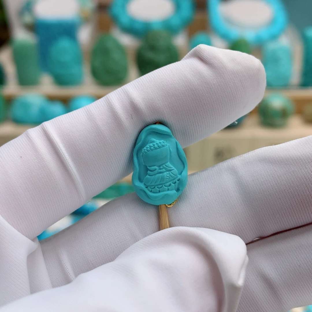 绿松石未镶嵌挂件