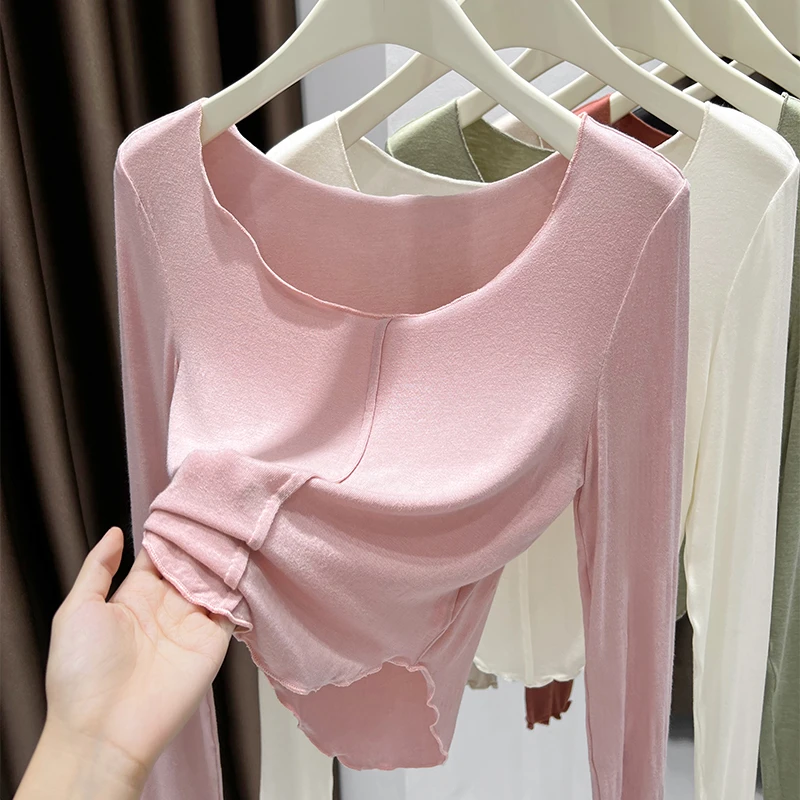 粉色鱼骨线设计感长袖T恤春季新款大圆领薄款打底衫内搭修身上衣