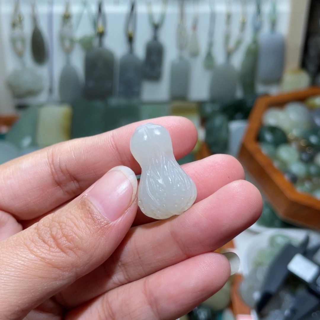 【闪购商品】和田玉颈饰未镶嵌(***)