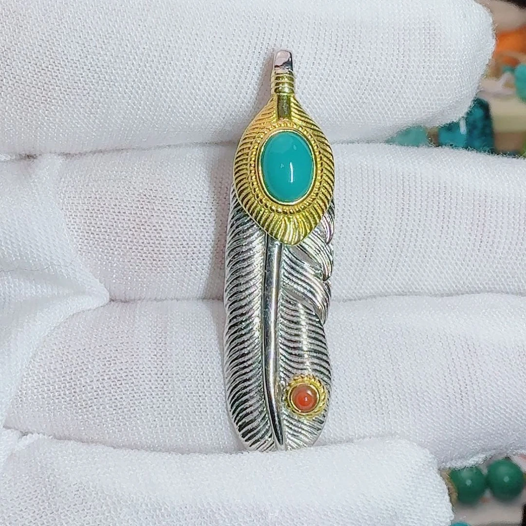 绿松石银S925镶嵌珠宝奇石羽毛吊坠