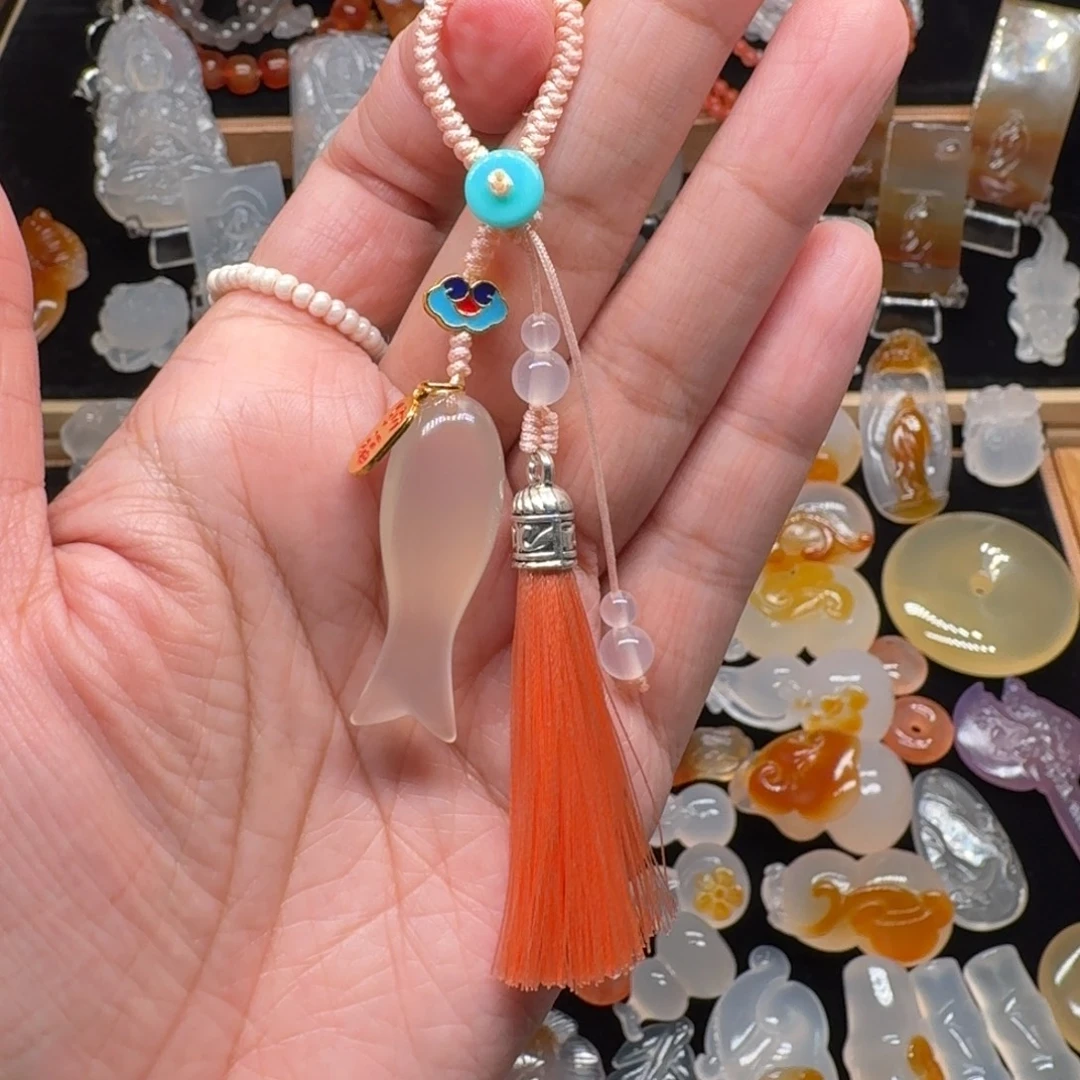 玛瑙/玉髓未镶嵌颈饰