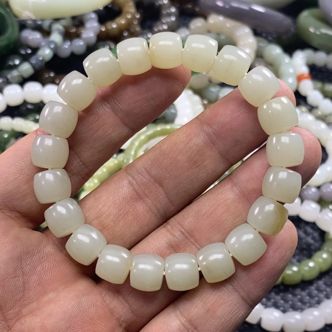 和田玉未镶嵌手链