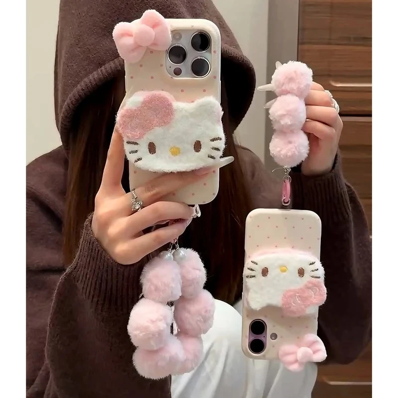毛绒KT猫公仔适用苹果17手机壳iPhone16promax挂绳15秋冬14皮纹