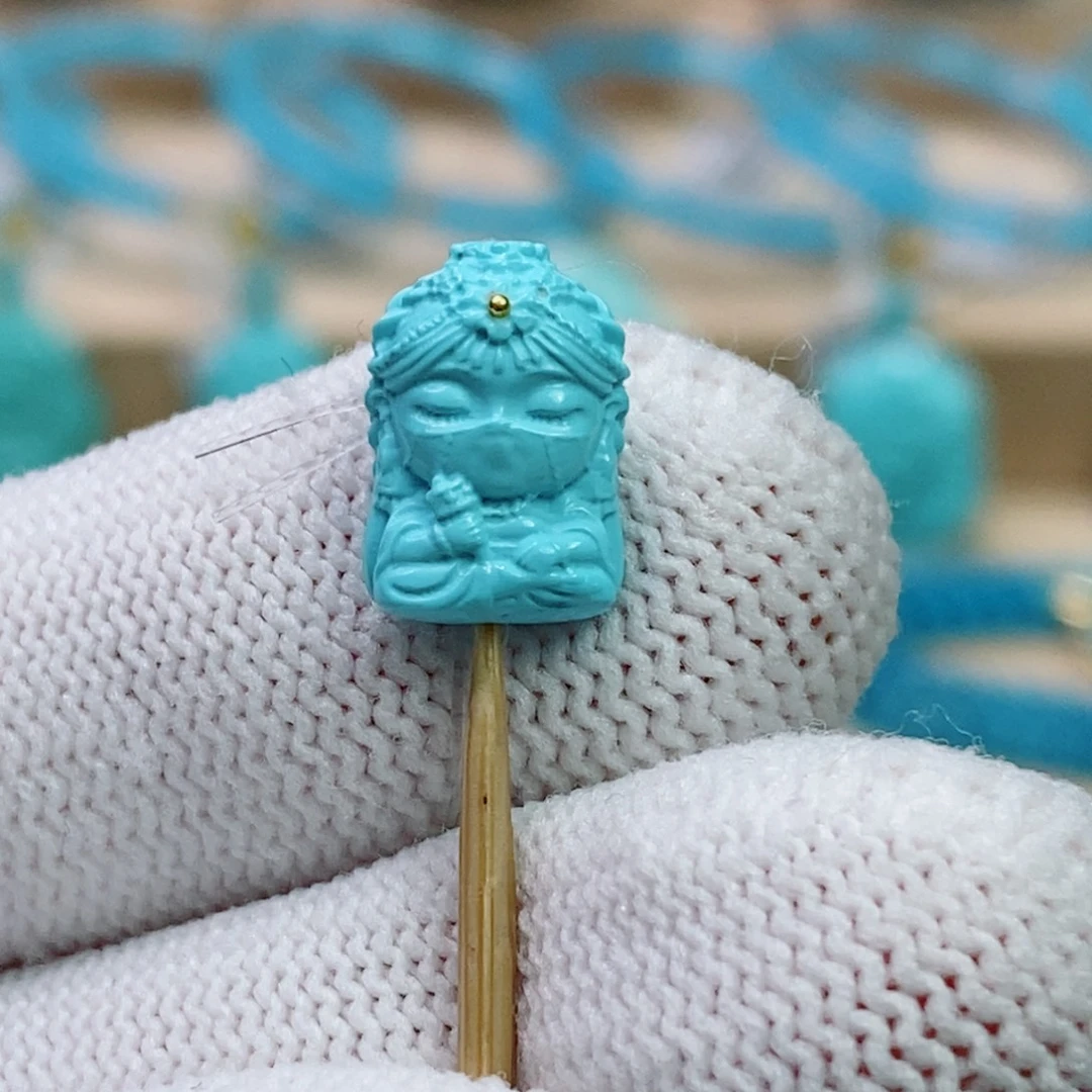 绿松石未镶嵌珠宝奇石