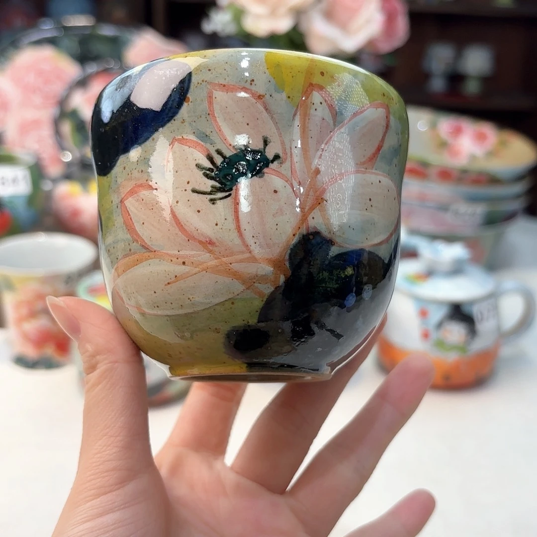 瓷片兔兔好可爱啊我