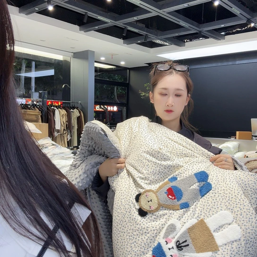 独家定制灰色，灰色灰色