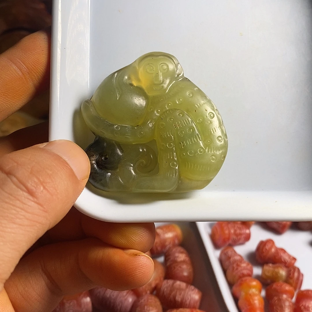 岫岩老玉（透闪石质玉）未镶嵌挂件