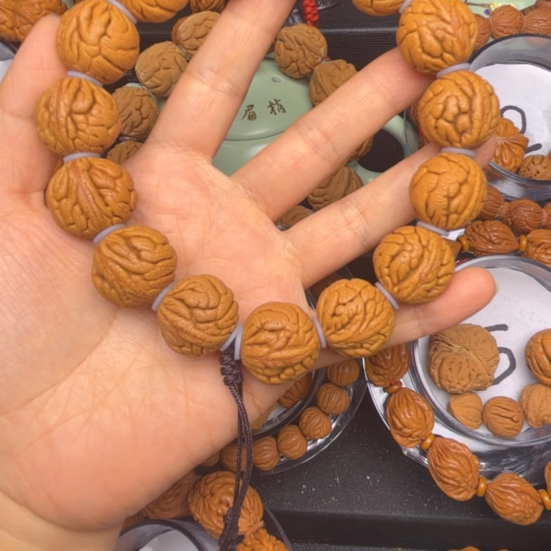 枫***吊坠桃核龙纹桃核手串