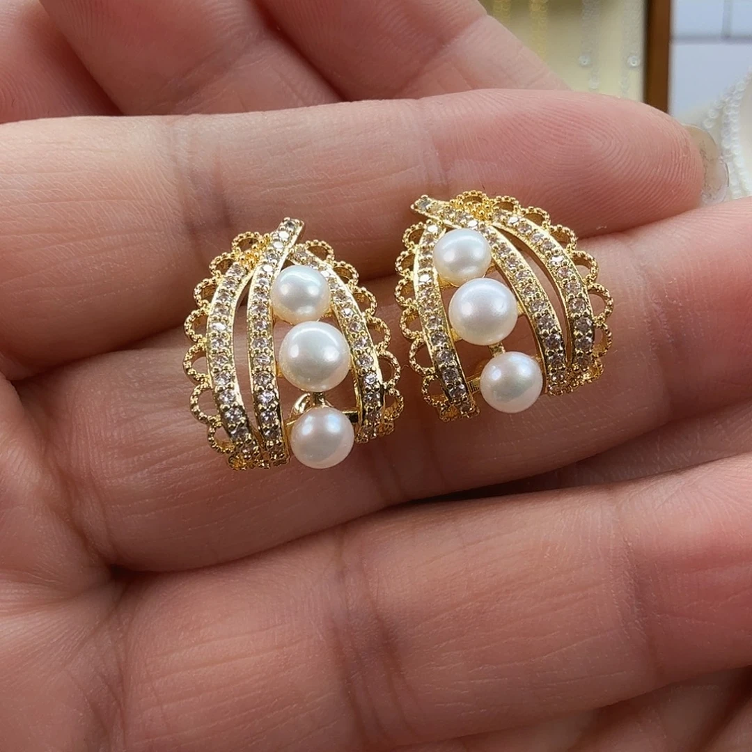 耳饰未镶嵌淡水珍珠