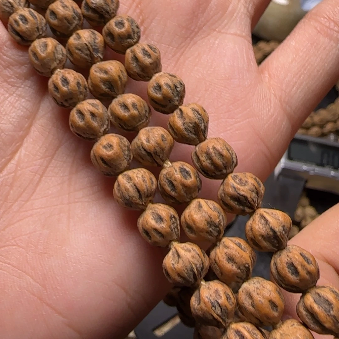 西****吊坠柏香籽/百香籽