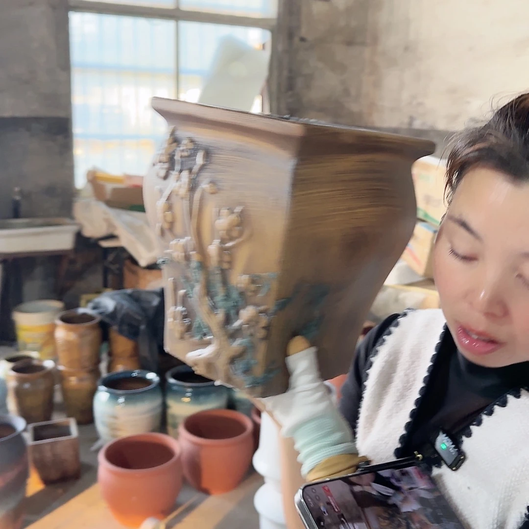 王嫂花盆1105-195高24口20