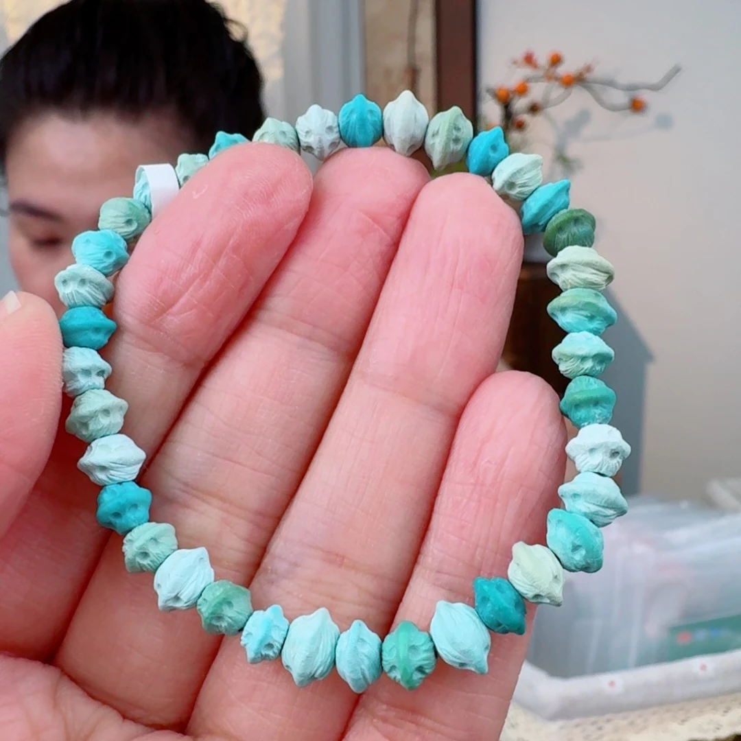 未镶嵌绿松石珠宝奇石