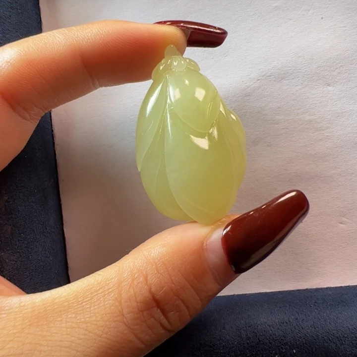 和田玉（黄玉）未镶嵌颈饰