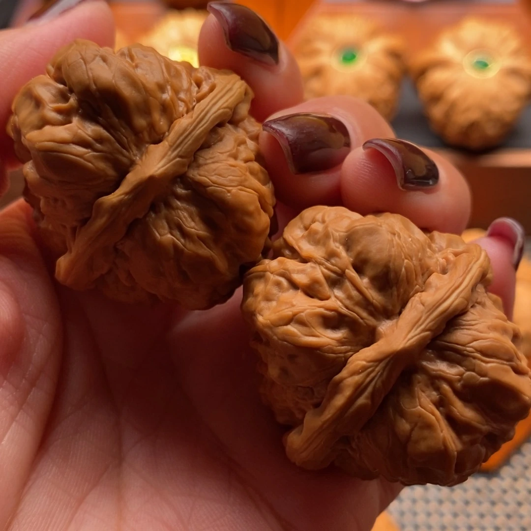 文玩核桃把件38尺寸哇哇