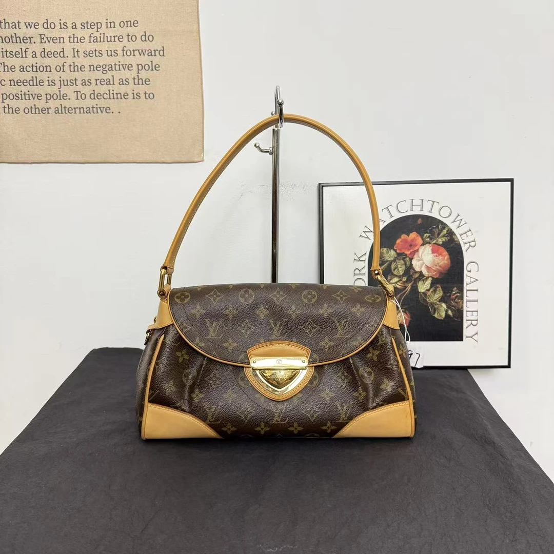 95新 LouisVuitton/路易威登 曼哈顿梦露金扣腋下包/手提包单肩包
