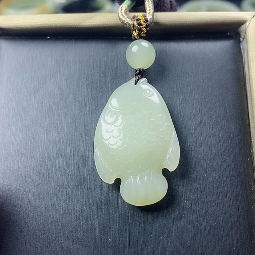 【闪购商品】颈饰未镶嵌和田玉