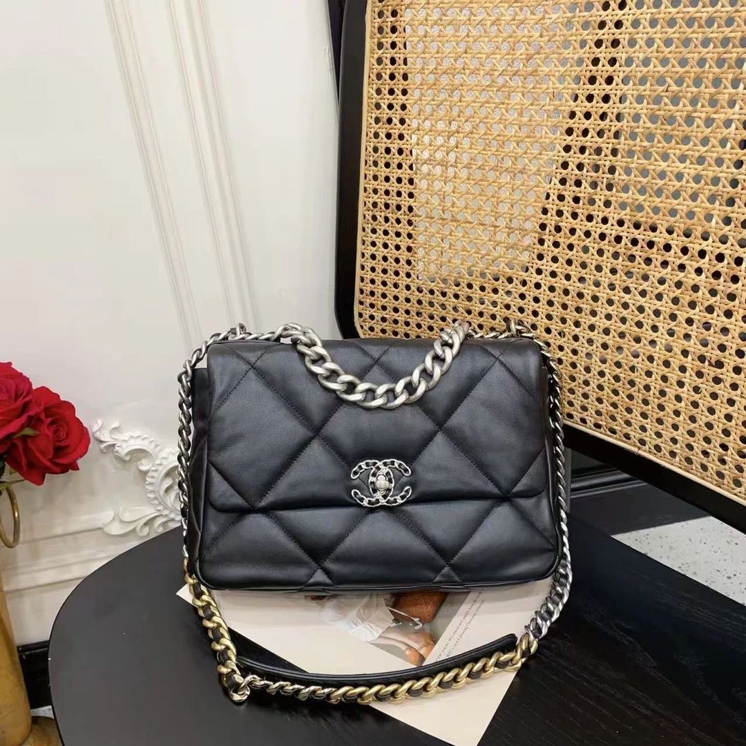 95新 Chanel/香奈儿 香奈儿19bag中号黑银羊皮芯片款72034170