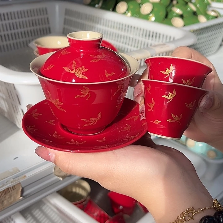 三件套哈哈哈哈哈哈哈