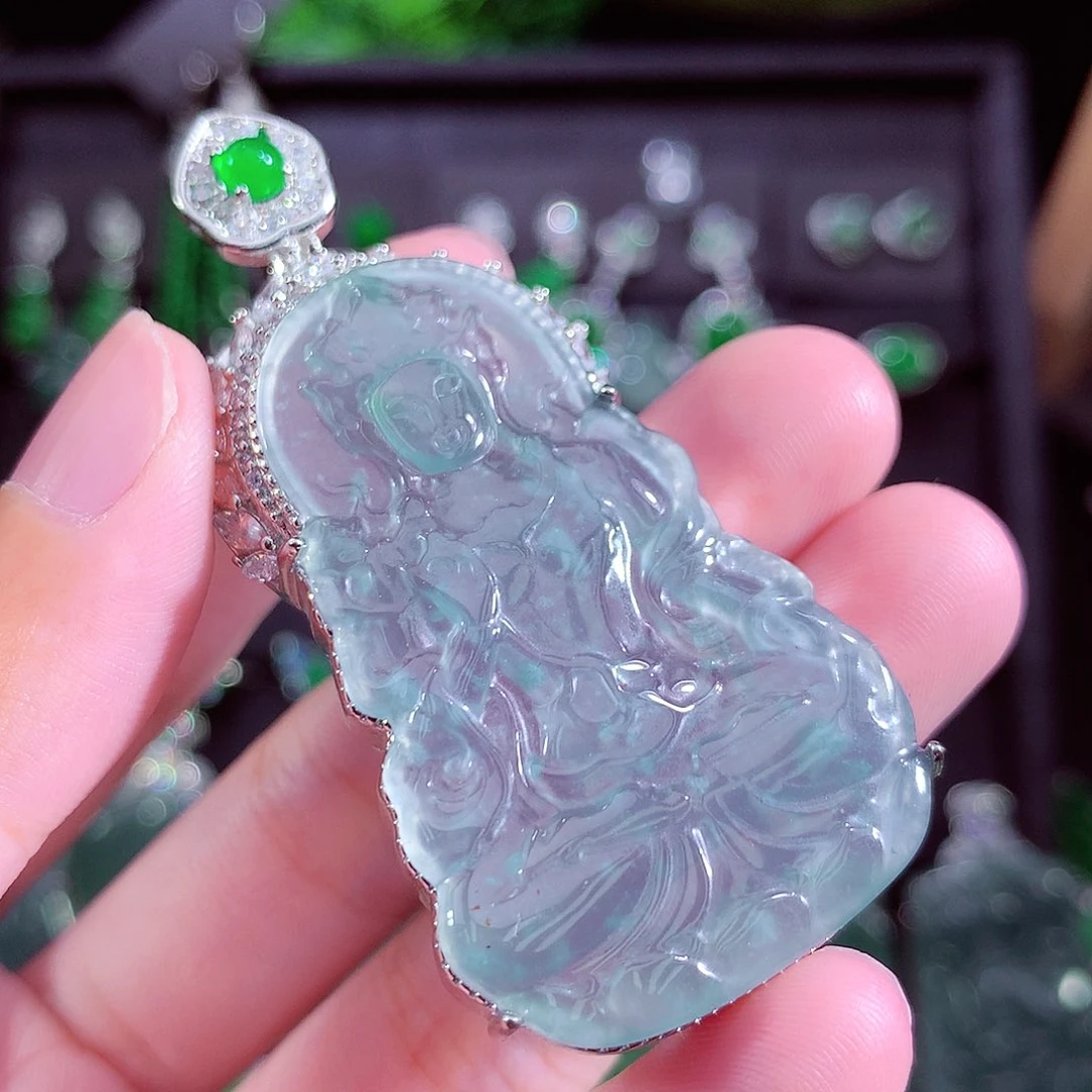 颈饰未镶嵌翡翠天然