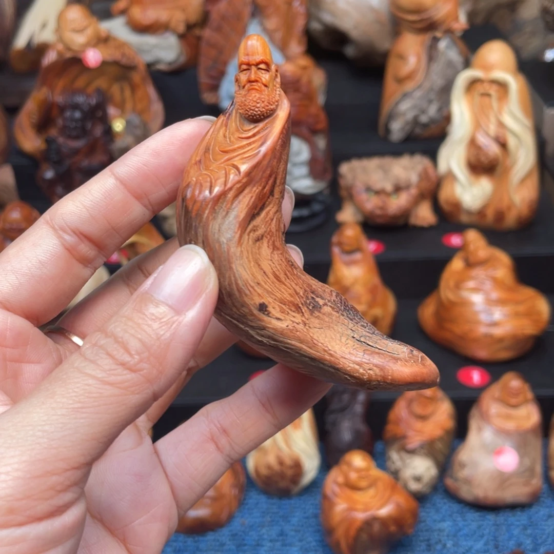 S***.柏木（崖柏）gjujsjljlvtukl