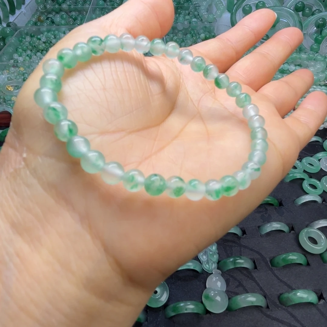 石英质玉（非洲翠）未镶嵌散珠卡5飘花手串