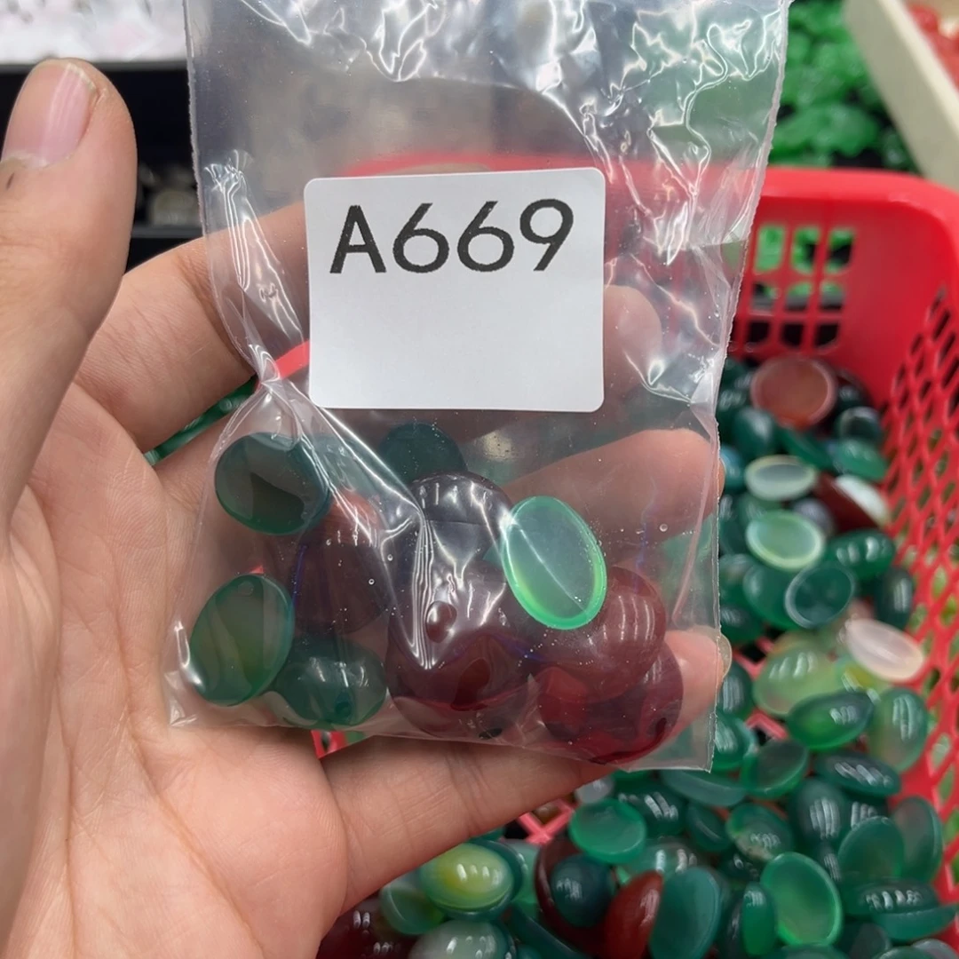 帕***代玛瑙/玉髓合金颈饰