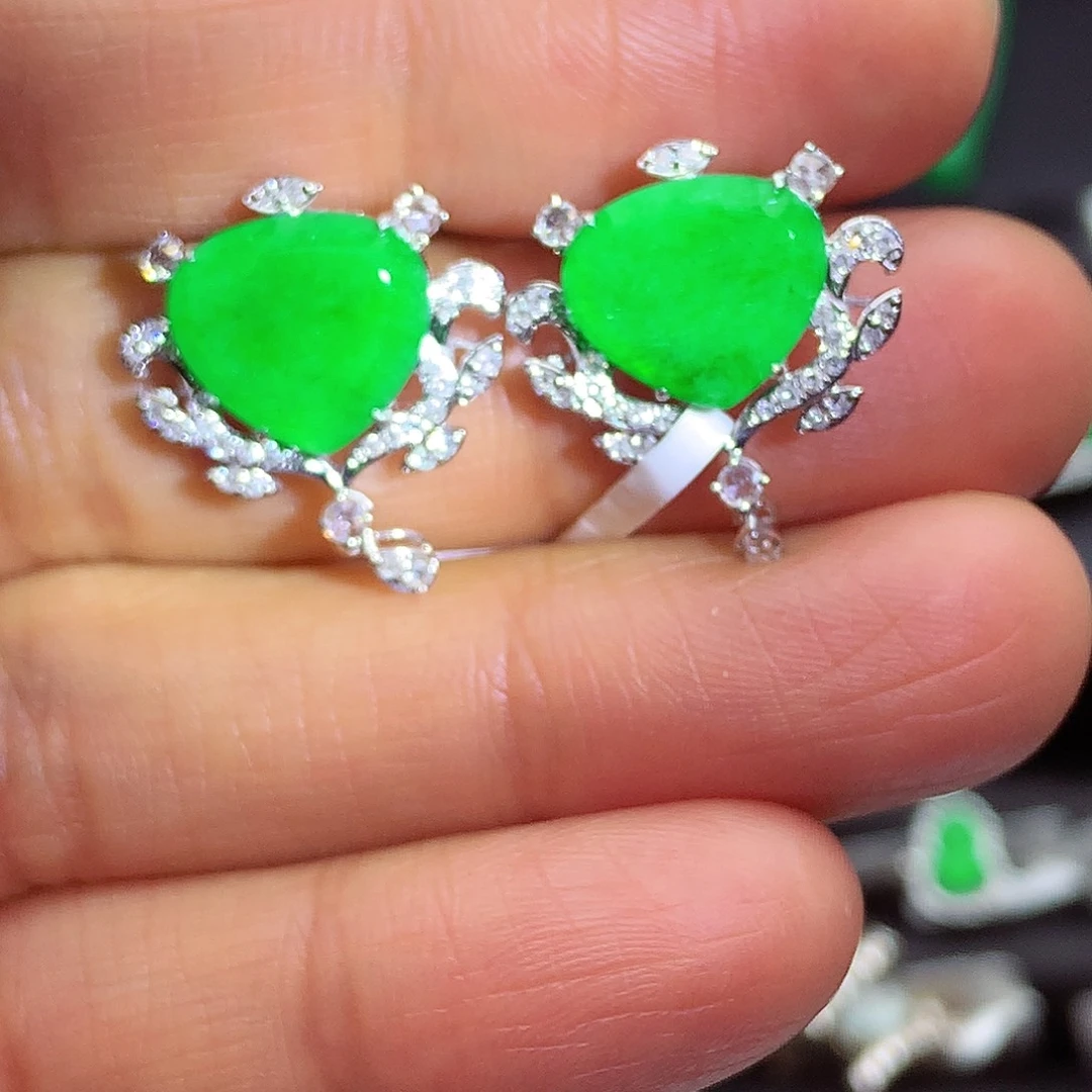 翡翠颈饰18K金镶嵌上新