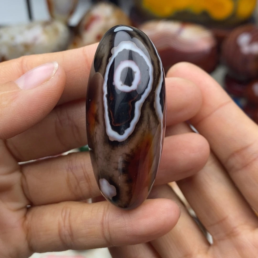 最***香玛瑙/玉髓未镶嵌颈饰