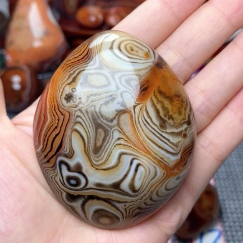 未镶嵌玛瑙/玉髓珠宝奇石