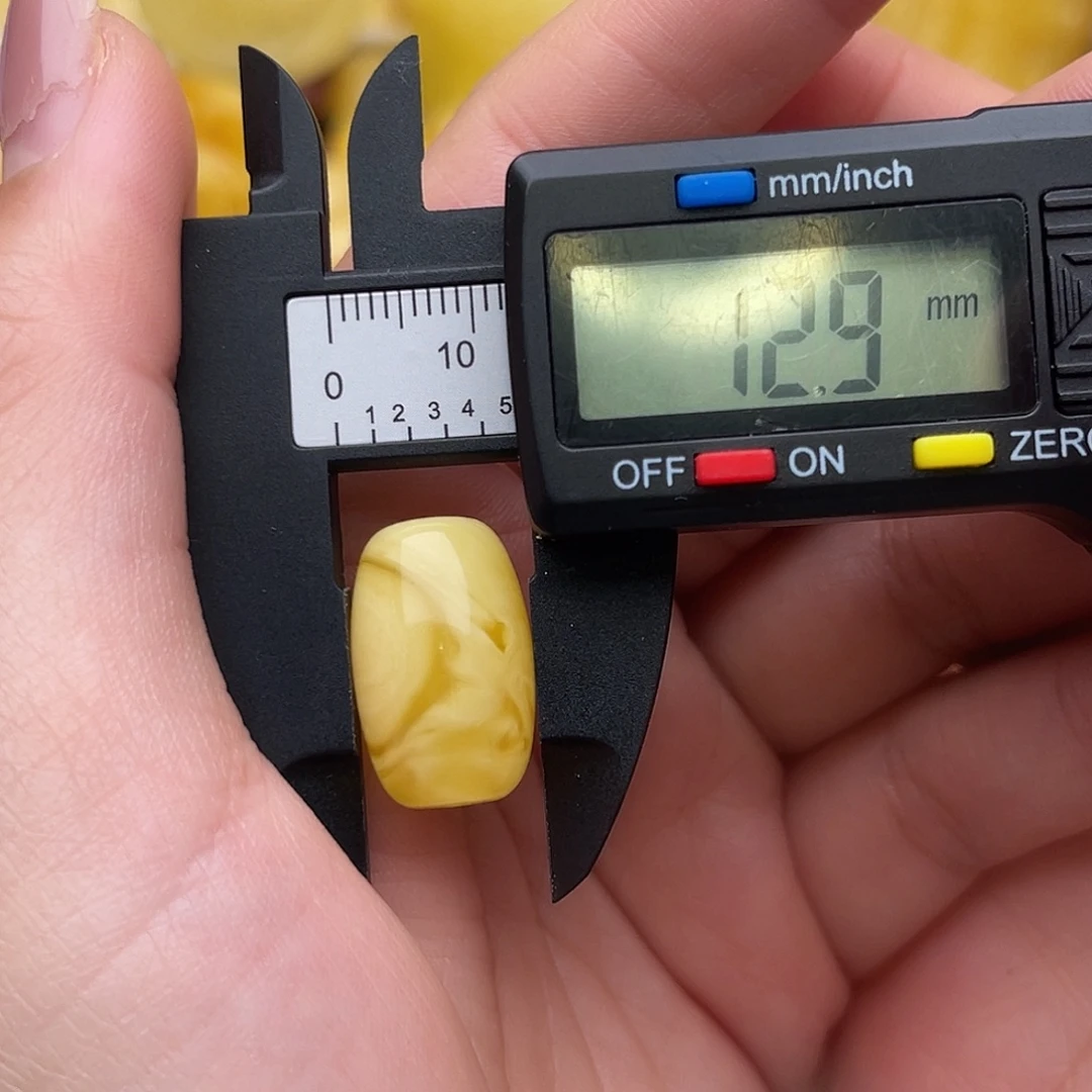 琥珀未镶嵌裸石蜜蜡桶珠梦