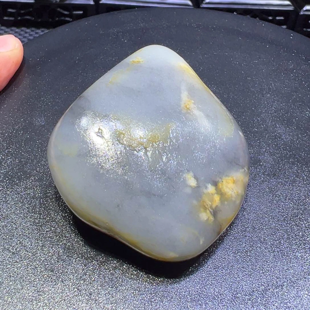 和田玉（子料）未镶嵌颈饰65克-92