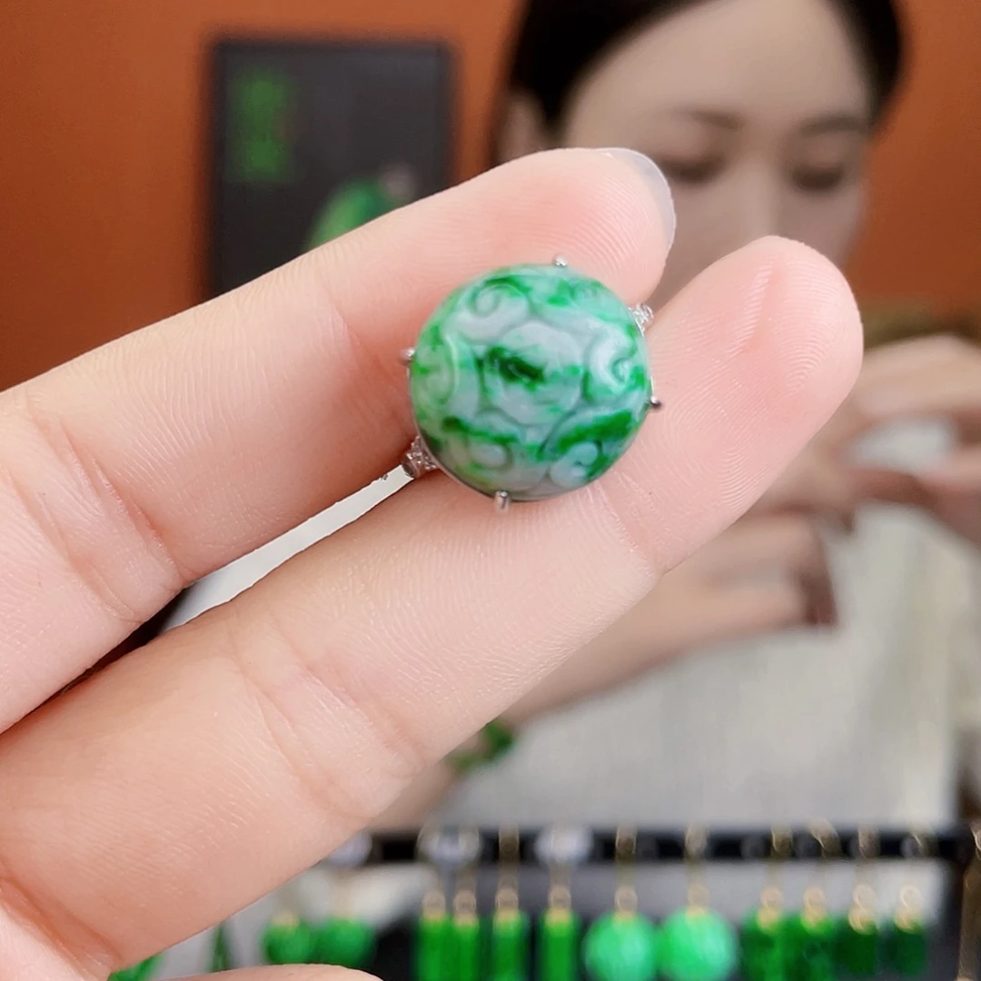 翡翠银S925镶嵌耳饰